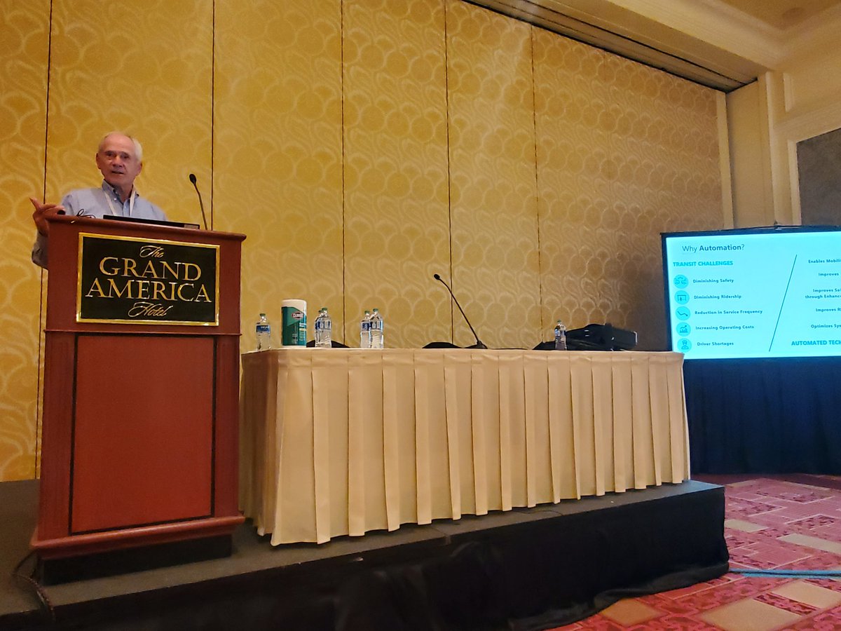 suzannemurtha's tweet photo. Talking #automatedbusconsortium with Dick Wolsfeld today @washtoconf @AECOMTransport https://t.co/Ih9zcKeLWL