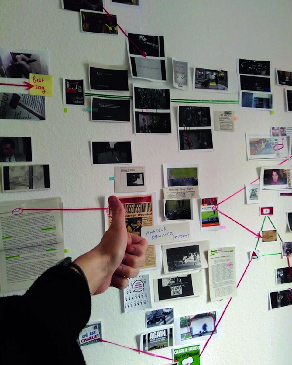 The third in a series of film-based exhibitions: remote. response. request. III.
transmediale.de/projects/remot…
Installed at <a href="/transmediale/">transmediale</a> studio from 15 September, the programme features the work of Chloé Galibert-Laîné (installations) and Katerina Suvorova (film).
#tm2122 #forrefusal