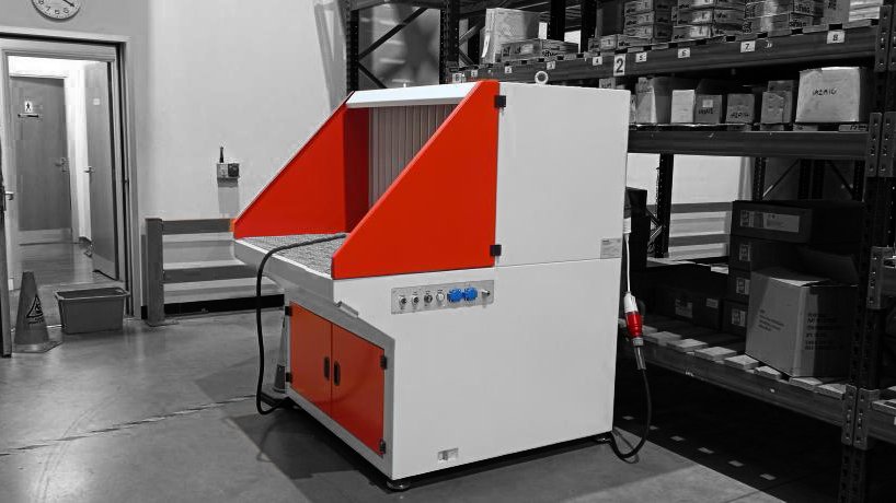 Extractability's tweet image. ProtectoBench Advanced, a whole new level for downdraft benches. These have barely been in for five minutes and are already flying out the door!

#Myweldability #weldfumes #weldingfumes #weldfumessuck #welding #welder #weldingtipsandtricks