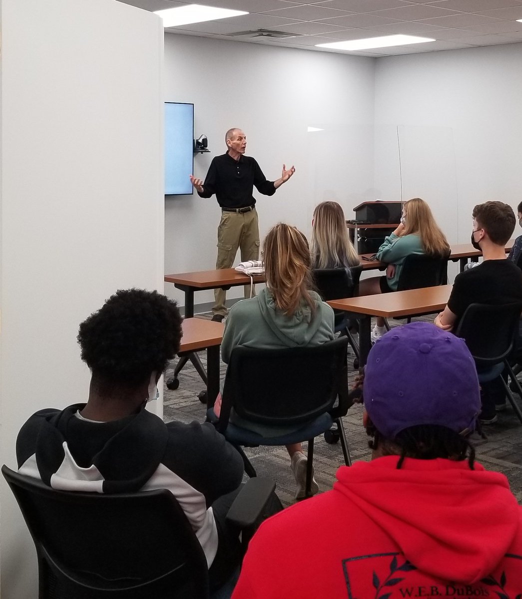 The Charles H. Diller Jr. Center for Entrepreneurial Leadership and Innovation hosted Dr. Shelley Morrisette on Thursday, September 9th for the Guest Speaker Series event.  Thank you Dr.Morrisette