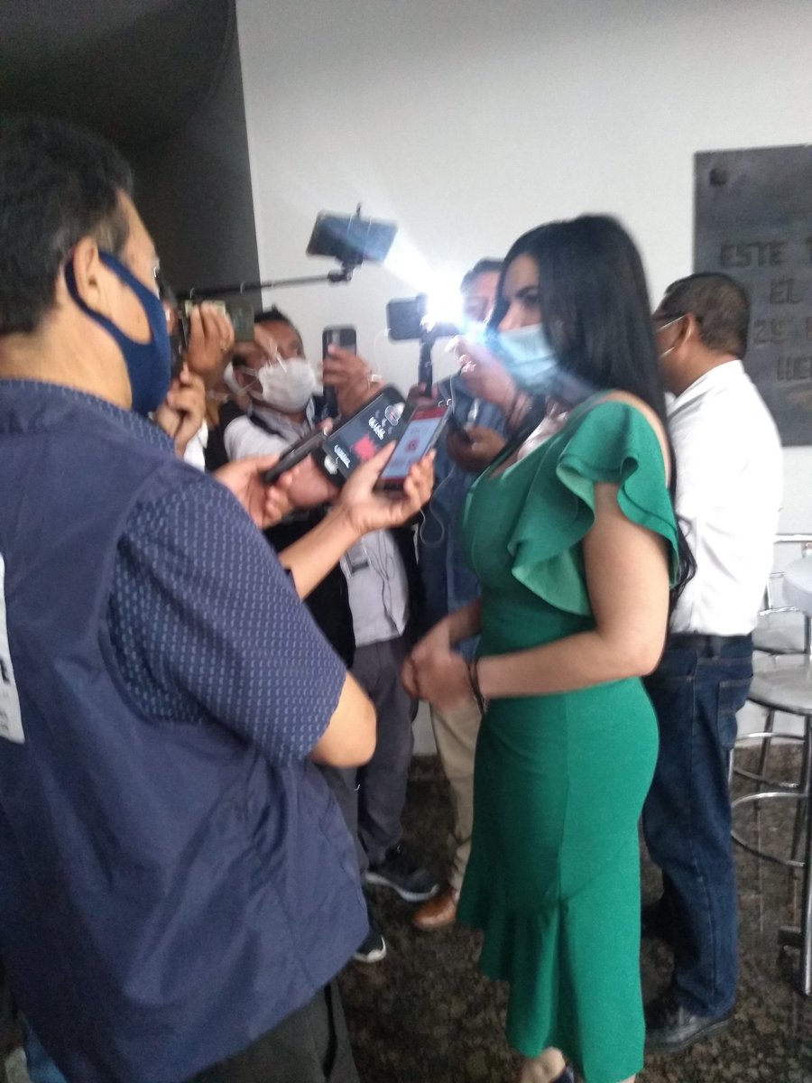 reportetamps's tweet photo. Gracias por la confianza de ser tu Coordinadora de Medios de Comunicación mi Alcaldesa Nataly García del municipio de Díaz Ordaz. Se ve fácil reunir a la prensa, pero ellos merecen respeto. https://t.co/r5NXiHMEGw