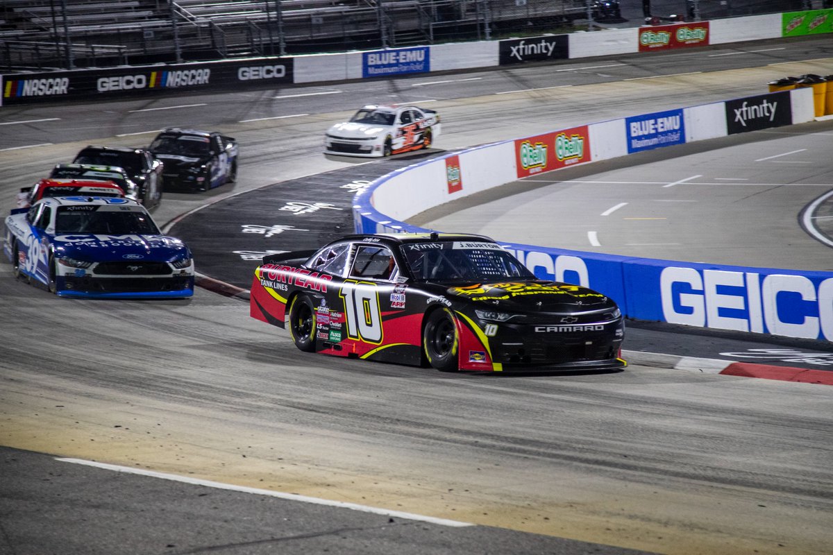KauligRacing's tweet photo. #NationalVirginiaDay: Just a couple of Virginia boys at some Virginia racetracks!
#CookOut250 | #GoBowling250 | #TrophyHunting https://t.co/kXxcqPmlJG