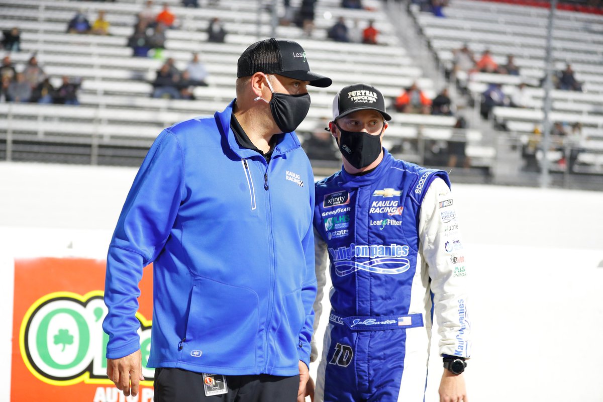 KauligRacing's tweet photo. #NationalVirginiaDay: Just a couple of Virginia boys at some Virginia racetracks!
#CookOut250 | #GoBowling250 | #TrophyHunting https://t.co/kXxcqPmlJG