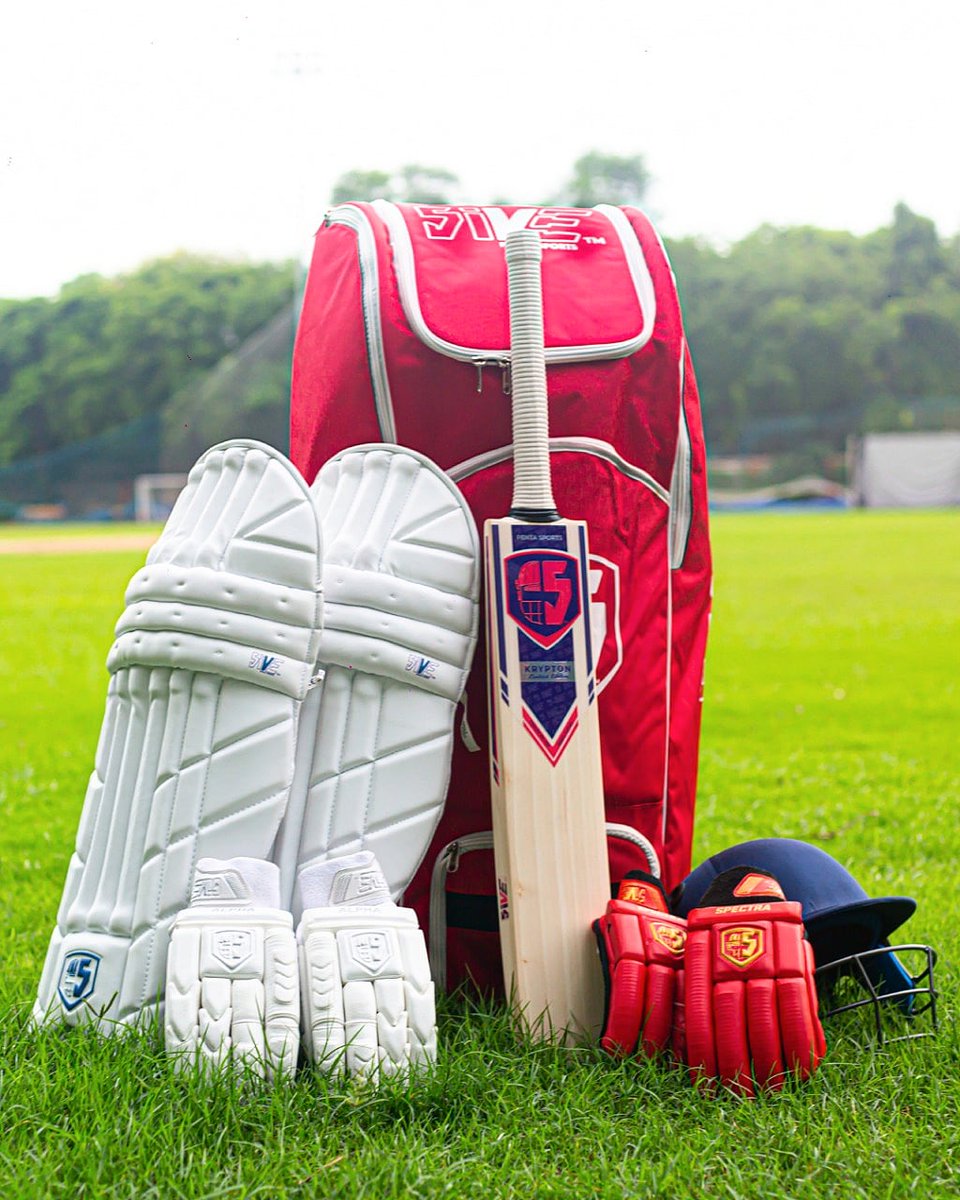 5ivebypenta's tweet photo. Get your complete kit from the house of 5IVE. 
#ownthebalance
.
.
.
.
.
 #cricket #englishwillowbats #bats #gloves #battinggloves #pads #battingpads #kitbag #cricketgear #T20 #cricketer #batsmen #T20cricket #IPL #CPL #cricketkits #cricketgram #cricketlover #cricketlife https://t.co/wOuO7HFUeD