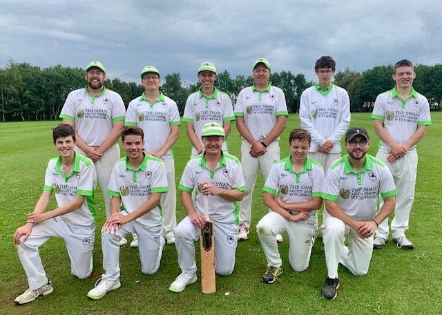 Our XI from Sunday having had a lovely day!  Featuring 6 teenagers (youngest playing cricket on his 13th birthday) all the way up to a 50-something veteran. The smiles say it all 🌳🏏