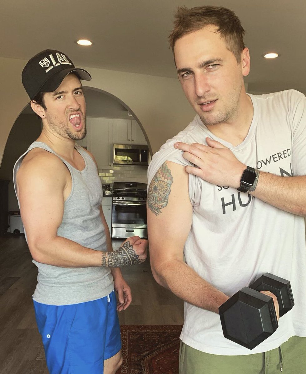 BTRStuff's tweet photo. Wishing a special happy birthday to the one and only @1LoganHenderson!! 🎉🎂
Send him some love in the comments 🙌 https://t.co/0ML6J1xbvS