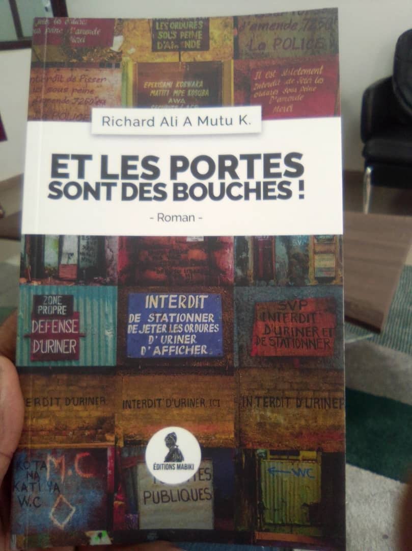 Partout à Kinshasa, faites-vous livrer ce nouveau roman de <a href="/richardali56/">Richard ALi</a> ! 20$ @nzoi <a href="/LesMiezi/">Les éditions Miezi</a> <a href="/EcrivainsCongo/">Ecrivains du Congo</a> <a href="/GomboChristian/">Gombo Tomokwabini Christian</a> @ChristianGombo @EdimoMose1 <a href="/miss_bgl/">Miss M. Bangala</a> <a href="/LaeshRdc/">LAESH-RDC</a> <a href="/halledelagombe/">institut français de kinshasa</a>