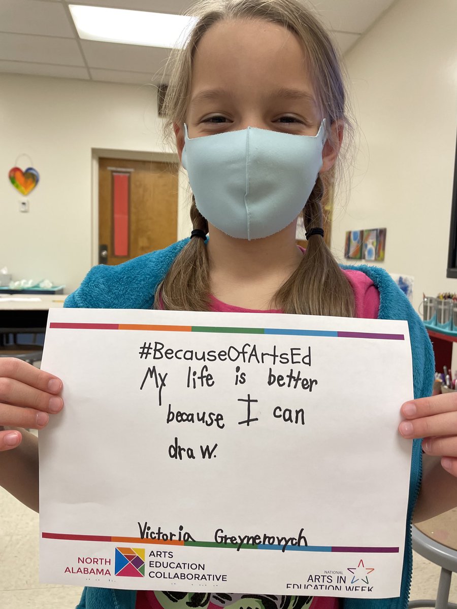 BetsyLoyd's tweet photo. How does art make you feel? #VisualArtsEd #BecauseOfArtsEd #ReadySetForwardMCSS https://t.co/NPvvu6Uzge