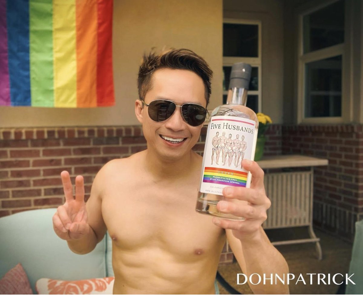 FiveHusbandsVodka tweet media