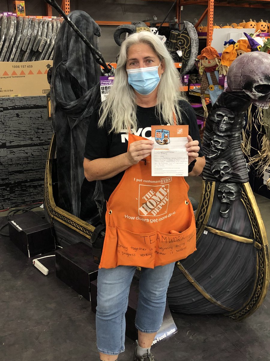 Keesha Morales (@moraleskeesha1) on Twitter photo Thank you freight supervisor Tracy for all your hard work and willing to train supervisors and associates when it comes to the E2E process! <a href="/BabyBoi1977/">Daniel Dawson</a> <a href="/jaimee_weghorst/">Jaimee Weghorst</a> <a href="/ECook1225/">Eric Cook</a> <a href="/BacaDavidbaca6/">Dave Baca</a> @AsacowensOwens <a href="/garland_haynes/">Garland Haynes</a> Thank you freight supervisor Tracy for all your hard work and willing to train supervisors and associates when it comes to the E2E process! <a href="/BabyBoi1977/">Daniel Dawson</a> <a href="/jaimee_weghorst/">Jaimee Weghorst</a> <a href="/ECook1225/">Eric Cook</a> <a href="/BacaDavidbaca6/">Dave Baca</a> @AsacowensOwens <a href="/garland_haynes/">Garland Haynes</a>