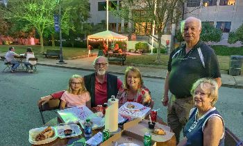 Downtown Smithfield tweet media