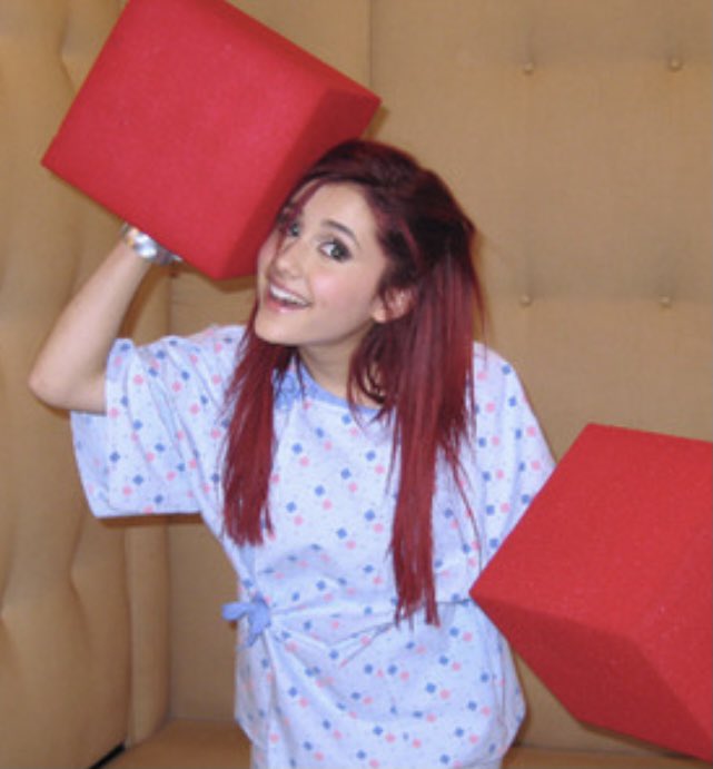 “Bonk! Bonk!” @ArianaGrande #Victorious #NFID22