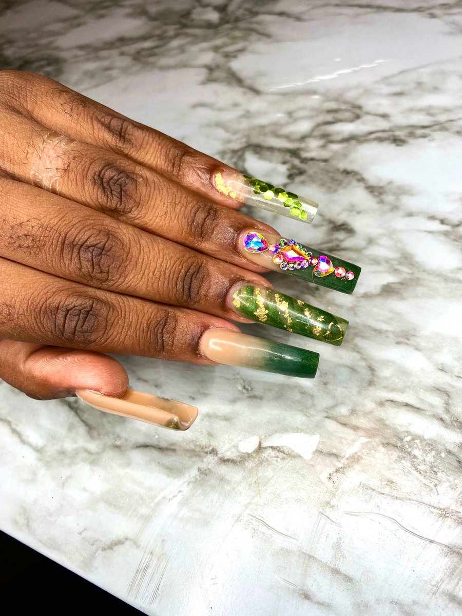 itsiiyana's tweet photo. I made this๐ฎโ๐จ๐
#polkcounty #floridanailtech #acrylicnails https://t.co/RfLu0qBkft