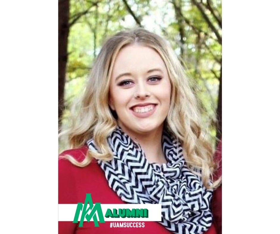 UAM_Alumni's tweet photo. #UAMAlum Dr. Shana Owens (BS ’14) recently earned her doctorate degree in Microbiology &amp; Immunology at UAMS.  Shana is working at UAMS as a Health Science Innovation and Entrepreneurship Scholar and some the research she has been a part of is detailed at:  https://t.co/LzJPnXRIh6 https://t.co/pZUKV1yNyA