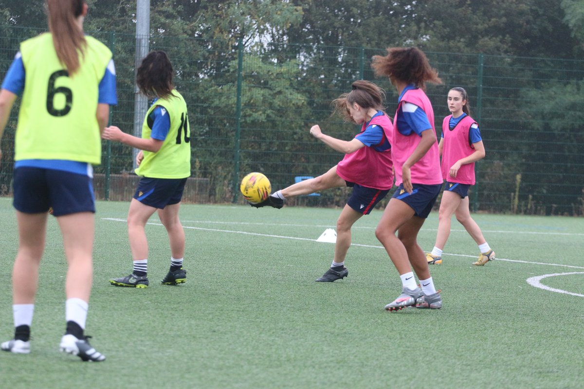 Reading FC Women tweet media