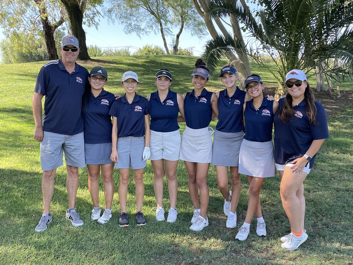 ScottMoFinFan's tweet photo. Girls golf beat Corona in their match yesterday.  Bella Ly with the low score of 37!  Congrats Mustangs.  @AthleticsERHS @ERHSOfficial @pressenterprise https://t.co/meay0Dqhw0