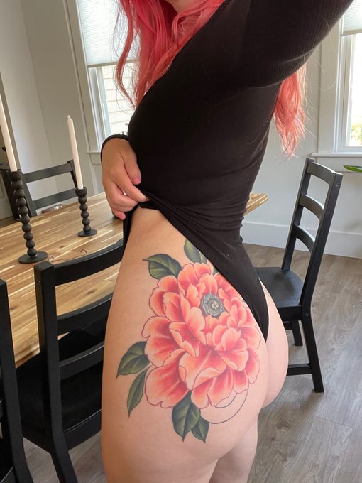 Hi come join my site and watch me do freaky stuff on this table 🤗  https://t.co/F8LxW0A0dd https://t<a href="/tag/yoga"class="tags"><span>#yoga</span></a><a href="/tag/onlyfans"class="tags"><span>#onlyfans</span></a><a href="/tag/contentcreator"class="tags"><span>#contentcreator</span></a>