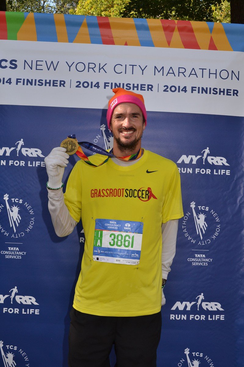 GrassrootSoccer's tweet photo. LAST CALL! The deadline for joining #TeamGRS for this fall's 2021 @nycmarathon is THIS THURSDAY, 9/16!
By running the 26.2 with us, you can both tackle your goals and help young people live healthier, more productive lives.Learn more and apply here:
https://t.co/kTFaCJy474 https://t.co/ce6OI9EBtx