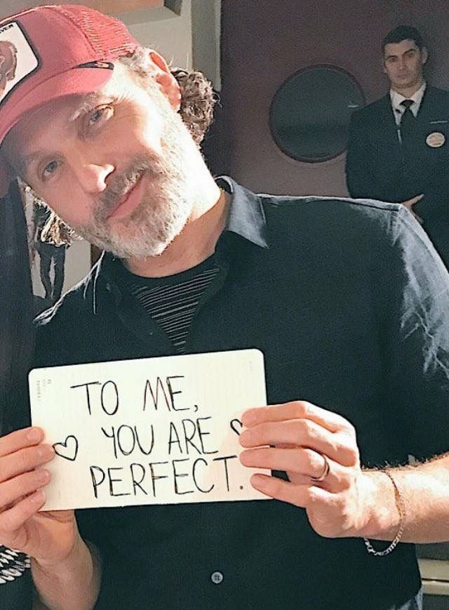 HAPPY BIRTHDAY TO ANDREW LINCOLN!
I LOVE U SO SO MUCH
48 