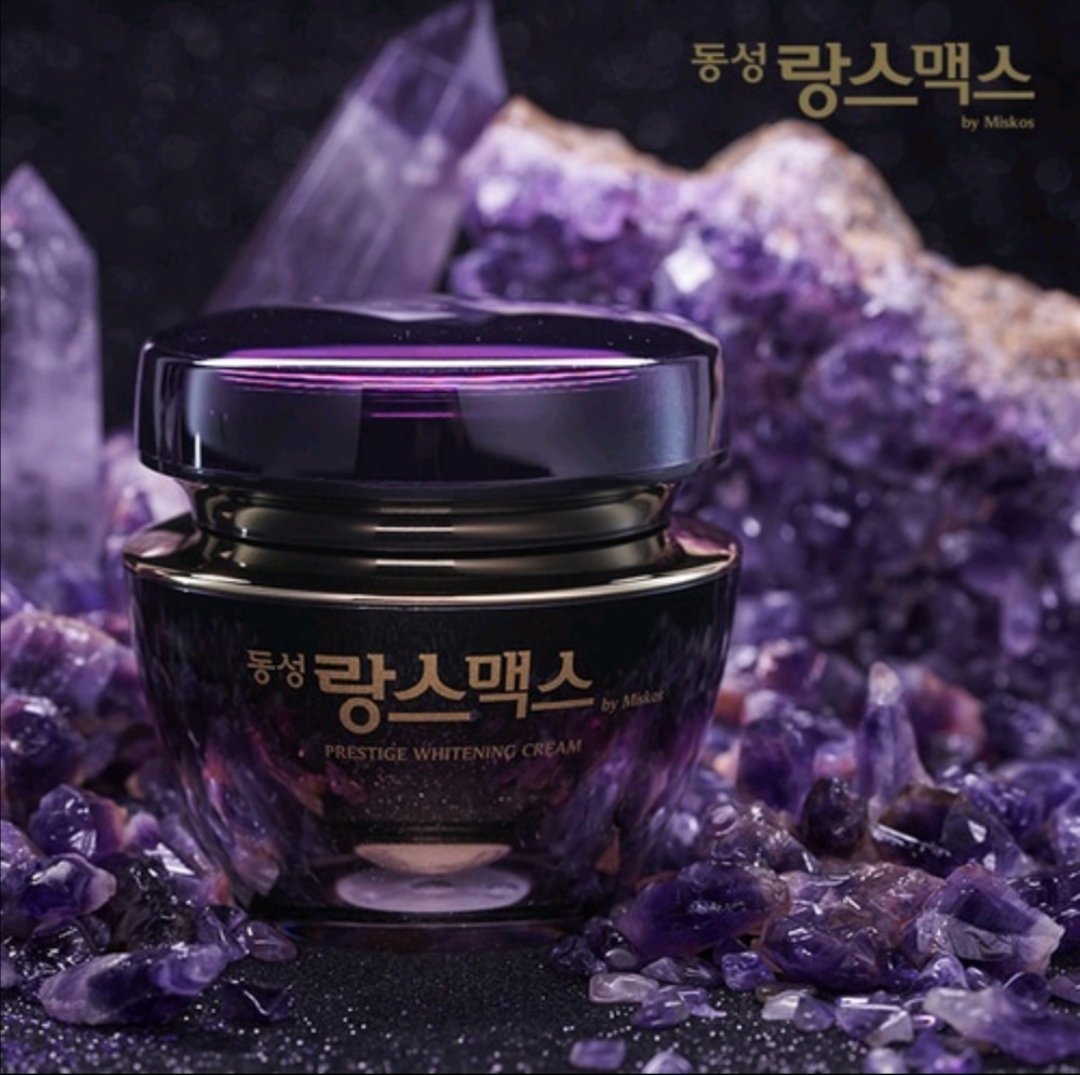 MakeupSogood's tweet photo. #ทาฝ้าตัวดังของเกาหลี
สูตรปรับปรุงใหม่ล่าสุด
280 บาท ส่งฟรี

 DONGSUNG Rannce Max Prestige Whitening Cream 20g
ครีมฝ้าอันดับ 1 ของผู้หญิงเกาหลี 
#DONGSUNGRannce #ครีมทาฝ้าเกาหลี #สกินแคร์เกาหลี  #dongsung​ #ฝ้า #DONGSUNGCream #DongsunGMAX
#DONGSUNGRannceMaxPrestigeWhiteningCream https://t.co/lTOwzpAgY8