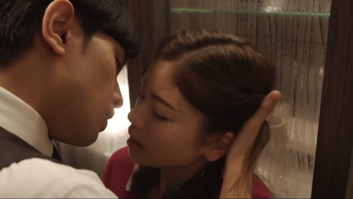 Twitter 上的 Mr 東京タワー 彼女はキレイだった 最後まで楽しく観させてもらいました 冒頭の中島健人 赤楚衛二のシーンは渋谷のセルリアンタワー東急ですね 赤楚衛二さんってザ フーのロジャー ダルトリーに似てる気がする といっても分かる人ほとんどいないで