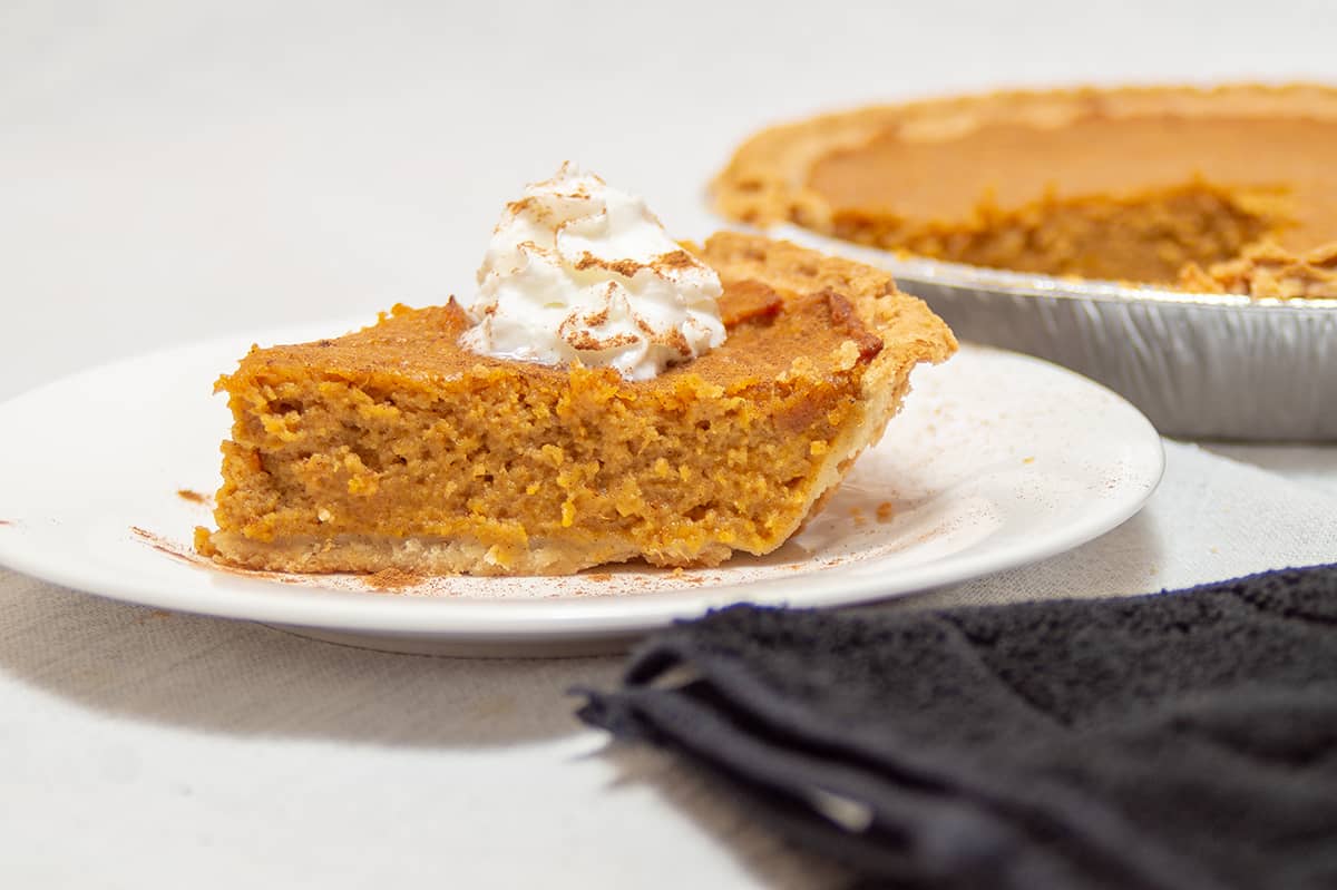 Grazing_Glutton's tweet photo. In the south Thanksgiving just isn't the same without sweet potato pie. Serve with whipped cream or some butter pecan ice cream. Or maybe both!

Products to help cook your Sweet Potato Pie Recipe

Sweet Potato Pie

In the south  #Christma

https://t.co/XQ972qi9mx https://t.co/ZuUqvMQm5w