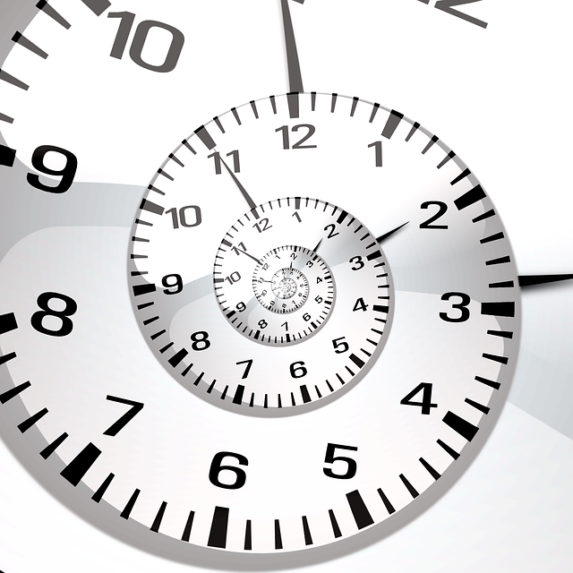 eucurso's tweet photo. Você já se sentiu preso?

Você conta os minutos...

11:54 marcava o relógio
11:56 o professor escrevia no quadro
11:58 só mais dois minutos
11:59 o tempo se arrasta
11:59
11:59

seria a última vez que eu contaria os minutos preso numa aula ou trabalho

https://t.co/772fGHpstt https://t.co/rFawAsuwag