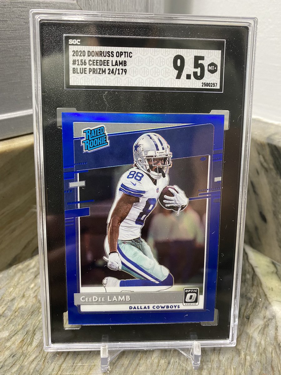 AtlRips's tweet image. 2020 Optic Ceedee Lamb Blue /179 SGC 9.5 - $250 OBO @Hobby_Connect @HobbyConnector @sports_sell #thehobby