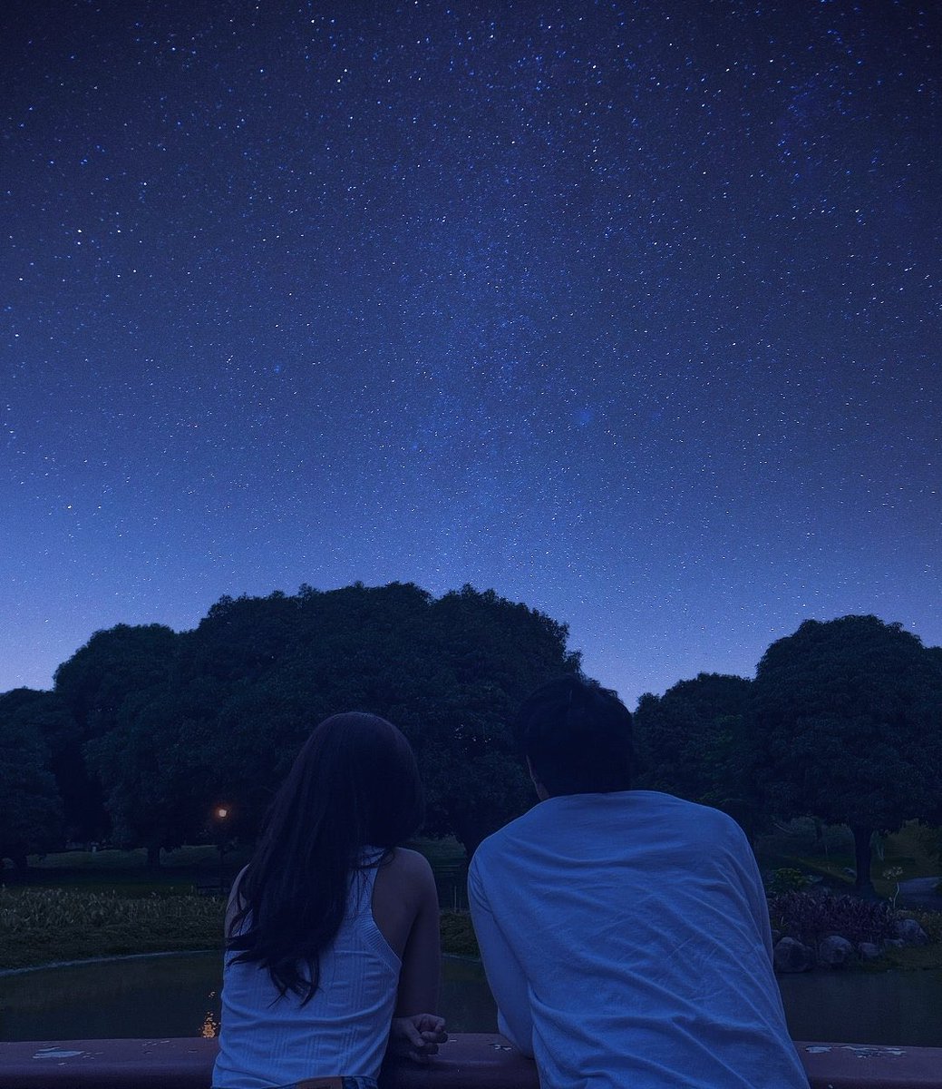 DonBelleOFC's tweet photo. “I want to see the stars with you” 

Take two. Peace! 

DONBELLEnary STARS

#AllForDonBelle
#DONBELLEmpire https://t.co/bCp088BwOE