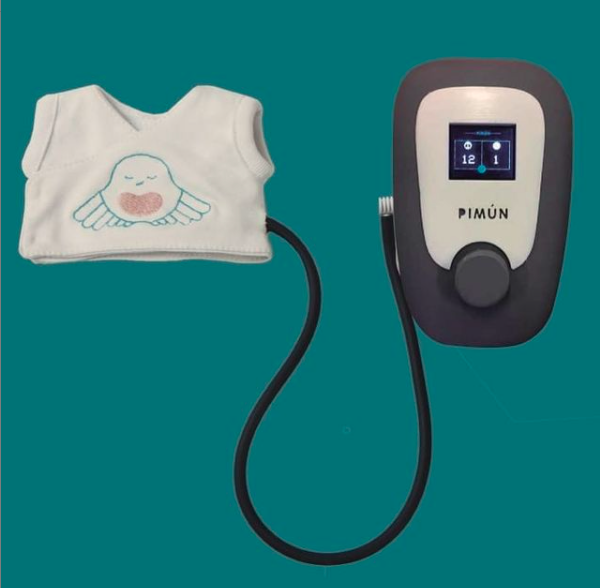 ucatolica's tweet photo. ¿Sabías que la apnea del sueño puede producir problemas cardíacos en bebés prematuros? 🍼 Gracias al trabajo de las #InvestigadorasUC María Jesús Álvarez y Paulina Toso esto podría revertirse con su dispositivo no invasivo #PIMUN. 👶🩺 + detalles: https://t.co/V5SVjgIZxp https://t.co/siOW944MTW