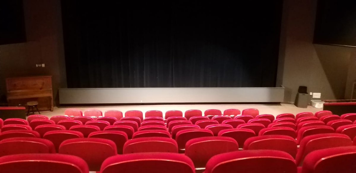 LennartBirth's tweet photo. Wenn du als Nicht-Muttersprachler in Schweden ganz entspannt ins Kino gehen kannst, weil der Film im Original (Englisch) mit schwedischen Untertiteln läuft. Gestern bei "The Father" ausgetestet. Und für gut befunden. 😁 https://t.co/SgDkW3RbZp