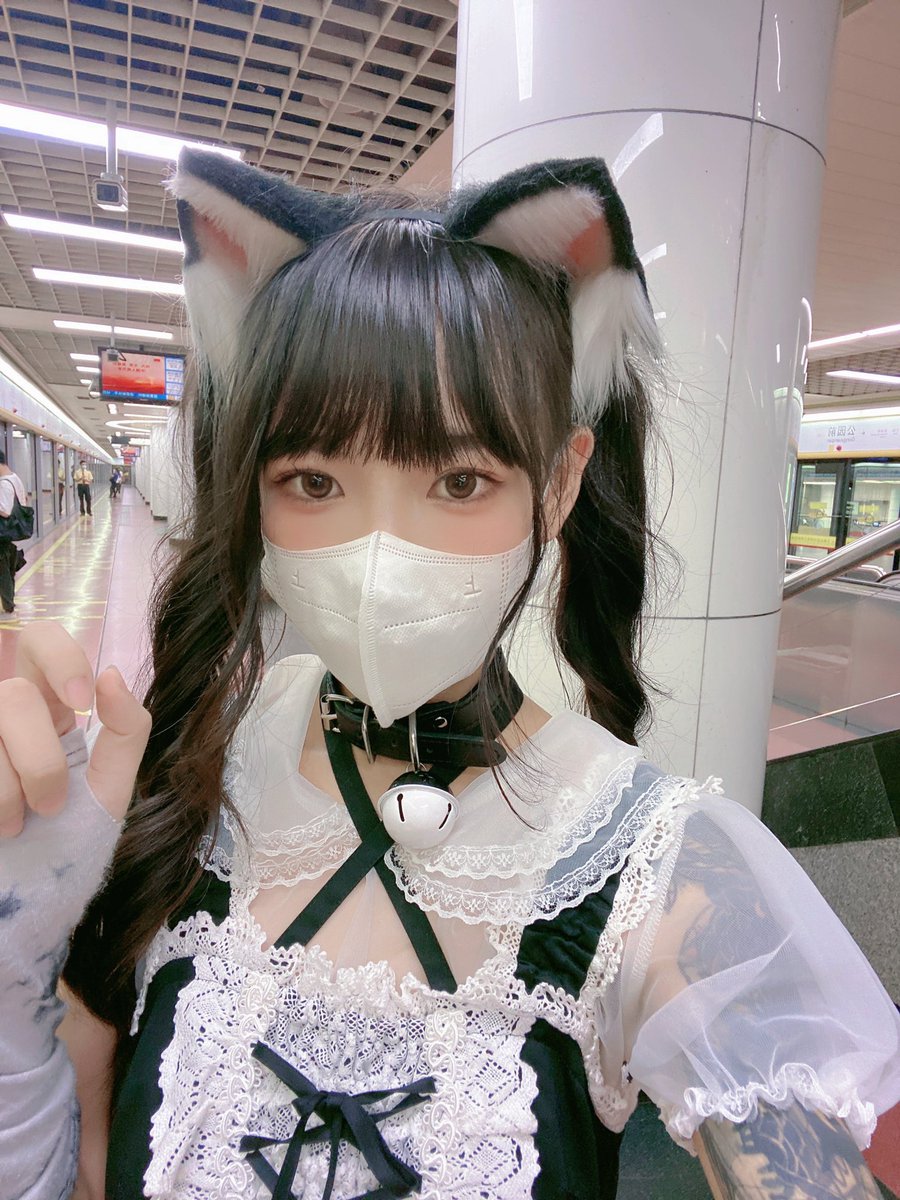 ZWS2002's tweet photo. 生活不易 猫猫叹气
二次元工作真的也很辛苦 https://t.co/y8DWKjYwG2