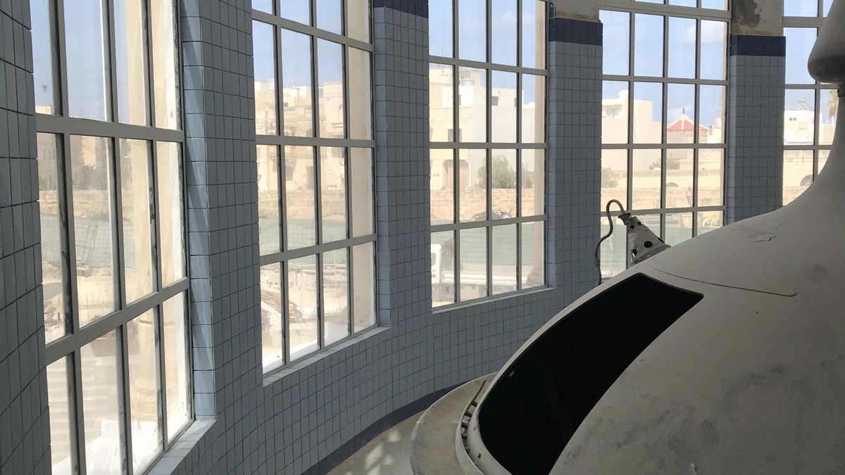 Here’s a sneak peak of the brewhall wall tiles being installed 🙌

We chose these charming 10x10 blue tiles to remain as faithful as possible to the 1948 design.

#thebrewhouse #somethingisbrewing #brewhall #brewing #copper #kettles #tiles #tiling #regeneration