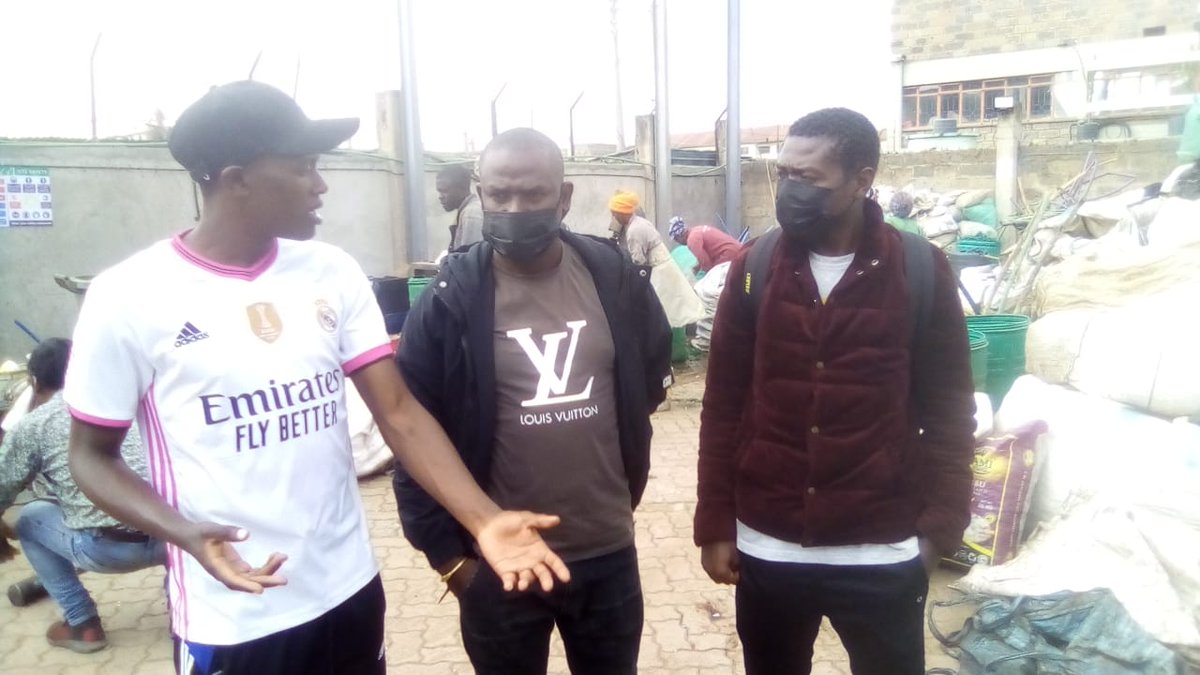 Capacity building visit at @vintzplastics today to learn more on plastic recycling and different types of waste Segregation and how the project can create employment for the young people <a href="/UoPPlastics/">Revolution Plastics Institute</a> <a href="/theflipflopi/">The Flipflopi</a> <a href="/BowyerCressida/">Cressida Bowyer</a> <a href="/Anamidaudi/">Anami Daudi Toure</a>