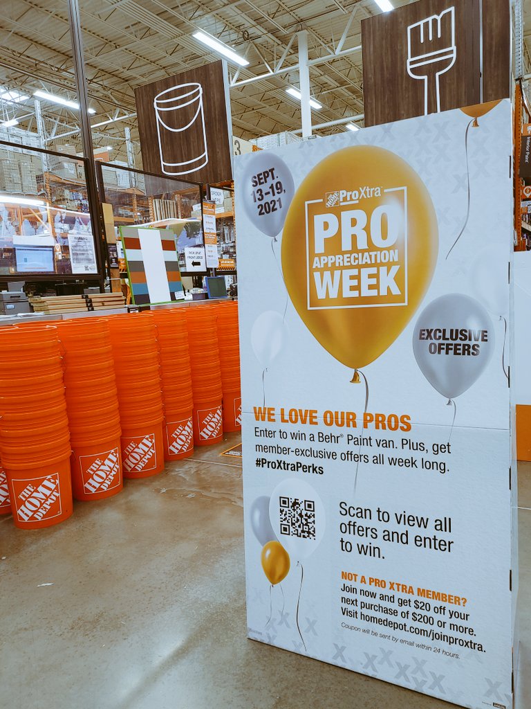 Jacoub Tadros (@jacoubtadros) on Twitter photo Celebrating our Pros at 2213 with our Pro Appreciation Event this week 🎉🎊🎉! ARE YOU PART OF THE CLUB?!!!!! #d175pro <a href="/NickLTHD/">Nick Lewis</a> <a href="/KooimanKristi/">Kristi Kooiman</a> <a href="/AndrewCTHD/">Andrew Ward</a> <a href="/NathanMcAleese/">Nathan McAleese</a> <a href="/HinckJ/">Mike Hinck</a> <a href="/CampSweenScott/">Scott Sweeney</a> @BobPold Celebrating our Pros at 2213 with our Pro Appreciation Event this week 🎉🎊🎉! ARE YOU PART OF THE CLUB?!!!!! #d175pro <a href="/NickLTHD/">Nick Lewis</a> <a href="/KooimanKristi/">Kristi Kooiman</a> <a href="/AndrewCTHD/">Andrew Ward</a> <a href="/NathanMcAleese/">Nathan McAleese</a> <a href="/HinckJ/">Mike Hinck</a> <a href="/CampSweenScott/">Scott Sweeney</a> @BobPold