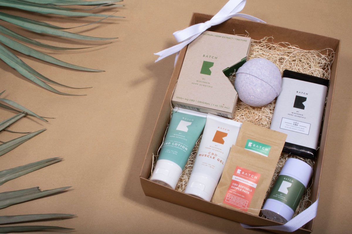 enviroflute's tweet photo. The business case for choosing #plasticfree #packaging has never been clearer. 73% of people say they would happily pay more for a product if it meant the packaging had less impact on the environment. We've got #sustaianable solutions for everything! https://t.co/YsSn1S7xS1 https://t.co/UpO330cfgG