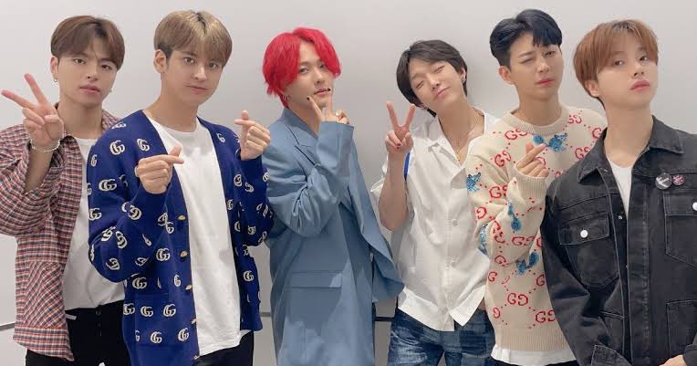 taeyangsbible's tweet photo. HAPPY 6TH ANNIVERSARY! We look forward to iKON’s activities in the future. Be happy and healthy boys!
#iKON #아이코닉6주년축하해 TO6ETHERwithiKON #TO6ETHERwithiKONIC #6YearsWithJinhwan #6YearsWithYunhyeong #6YearsWithBobby #6YearsWithJunhoe #6YearsWithCHANWOO #6yearswithDK https://t.co/ivgwVmUKx1