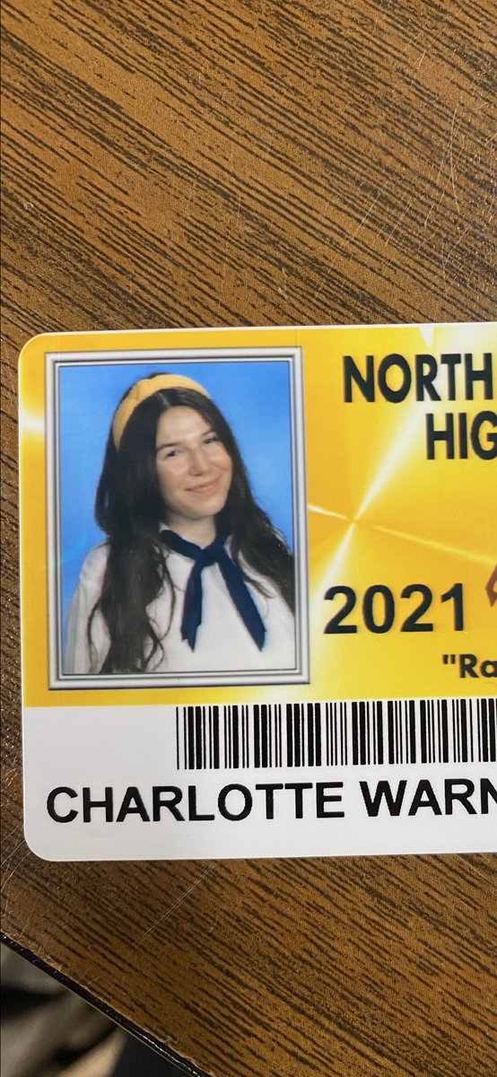 Charlotte Warner tweet media