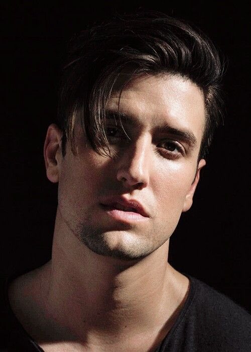 Happy Birthday Logan Henderson!! We all love you!! Have a great Birthday!! 