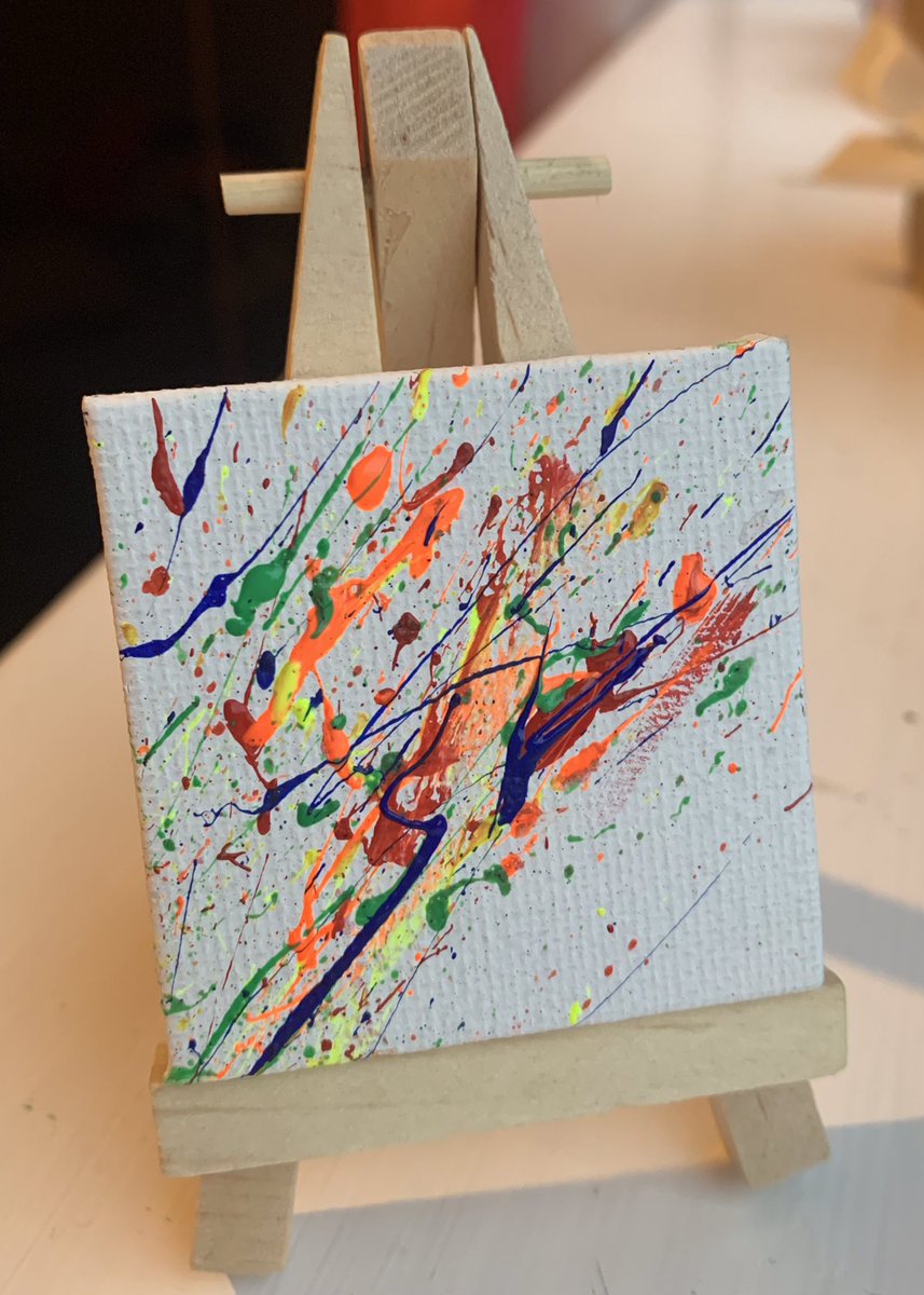 Small_Frames_'s tweet image. Bursting With Colour

#SmallFrames #BigDreams 💖