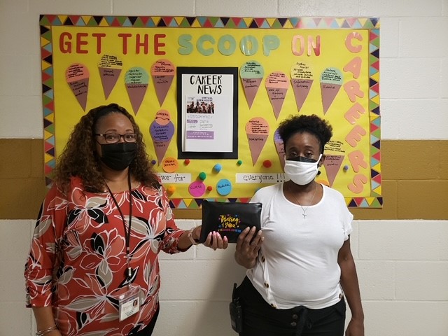 Lakeview School tweet media