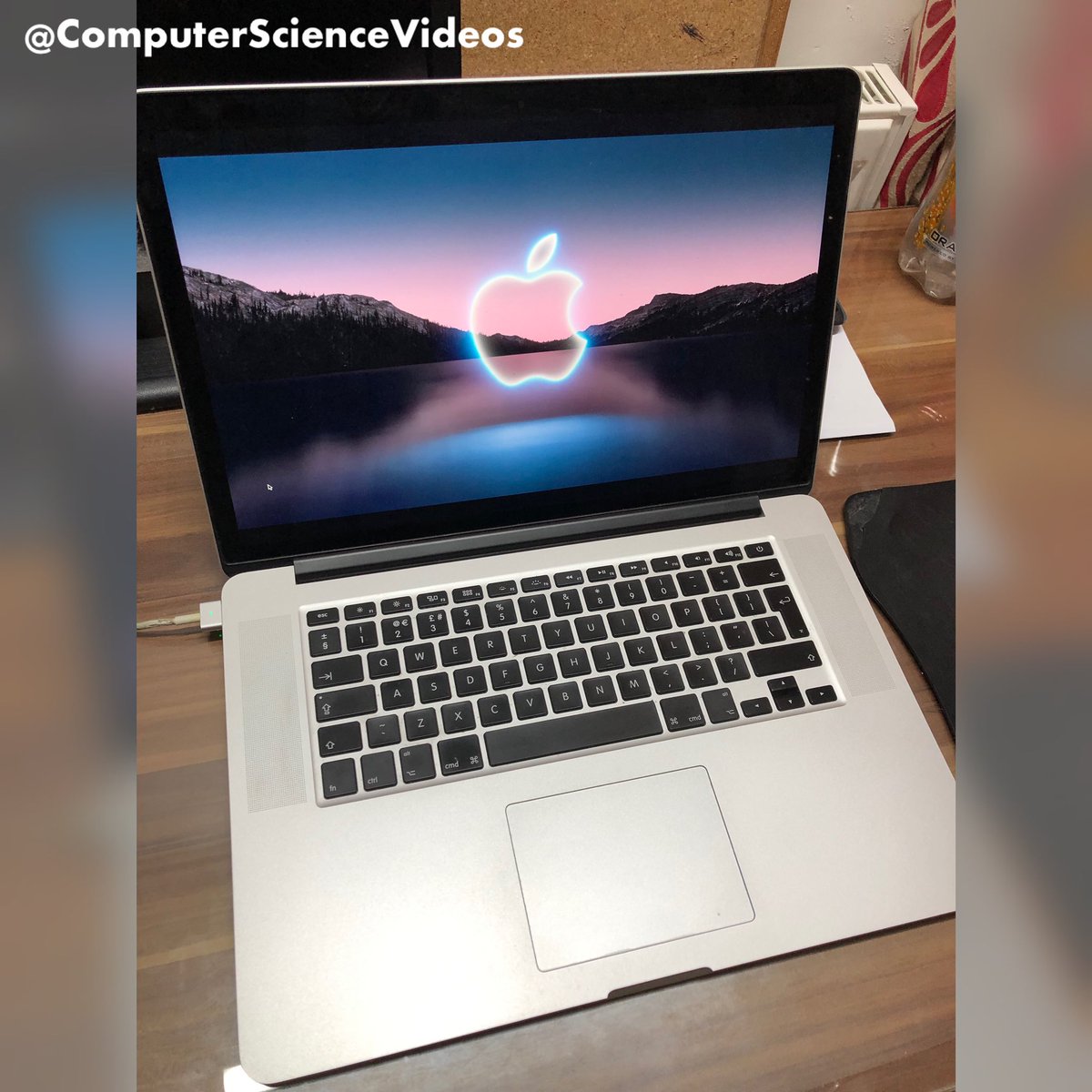 ComputerVideos's tweet image. Watching the #AppleEvent2021 on my #MacBookPro15 || #ComputerScienceVideos #ComputerScience2021 
———
YouTube.com/c/ComputerScie…
———
#Apple2021 #IOS15 #MacOSX #AppleMac #AppleiPhone #AppleiWatch #APPLE🍎 #WeAreTechnology