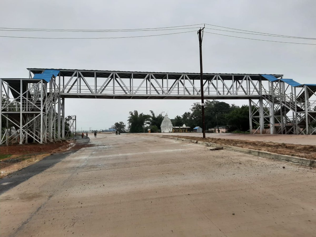 OdishaRail's tweet photo. Another FOB Foot Overbridge being done at #Jogal for the convenience of pedestrians. 
@OfficeOfNG https://t.co/hzQDDklWh4