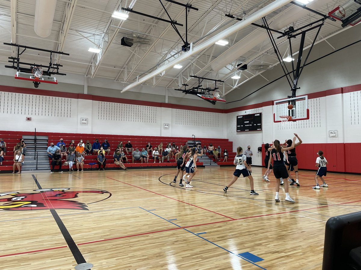 Congrats to the 7th &amp; 8th gr Girls Basketball teams on their victories on Monday! The new gym looks amazing and it was great to have fans in the stands!! 👏🏻 👏🏻 🏀❤️🖤 #southlearns <a href="/AHSD25South/">South Middle School</a> <a href="/ahsd25/">ArlingtonHeightsSD25</a>