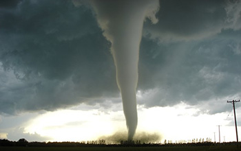 U.S. National Science Foundation (@nsf) on Twitter photo Why on Earth is the eastern half of the U.S. a global hotspot for tornados?
#NSFfunded climate modeling <a href="/LifeAtPurdue/">Purdue University</a> suggests it’s due more to high terrain in the West & less to the Gulf of Mexico. bit.ly/3htZ7ys Why on Earth is the eastern half of the U.S. a global hotspot for tornados?
#NSFfunded climate modeling <a href="/LifeAtPurdue/">Purdue University</a> suggests it’s due more to high terrain in the West & less to the Gulf of Mexico. bit.ly/3htZ7ys