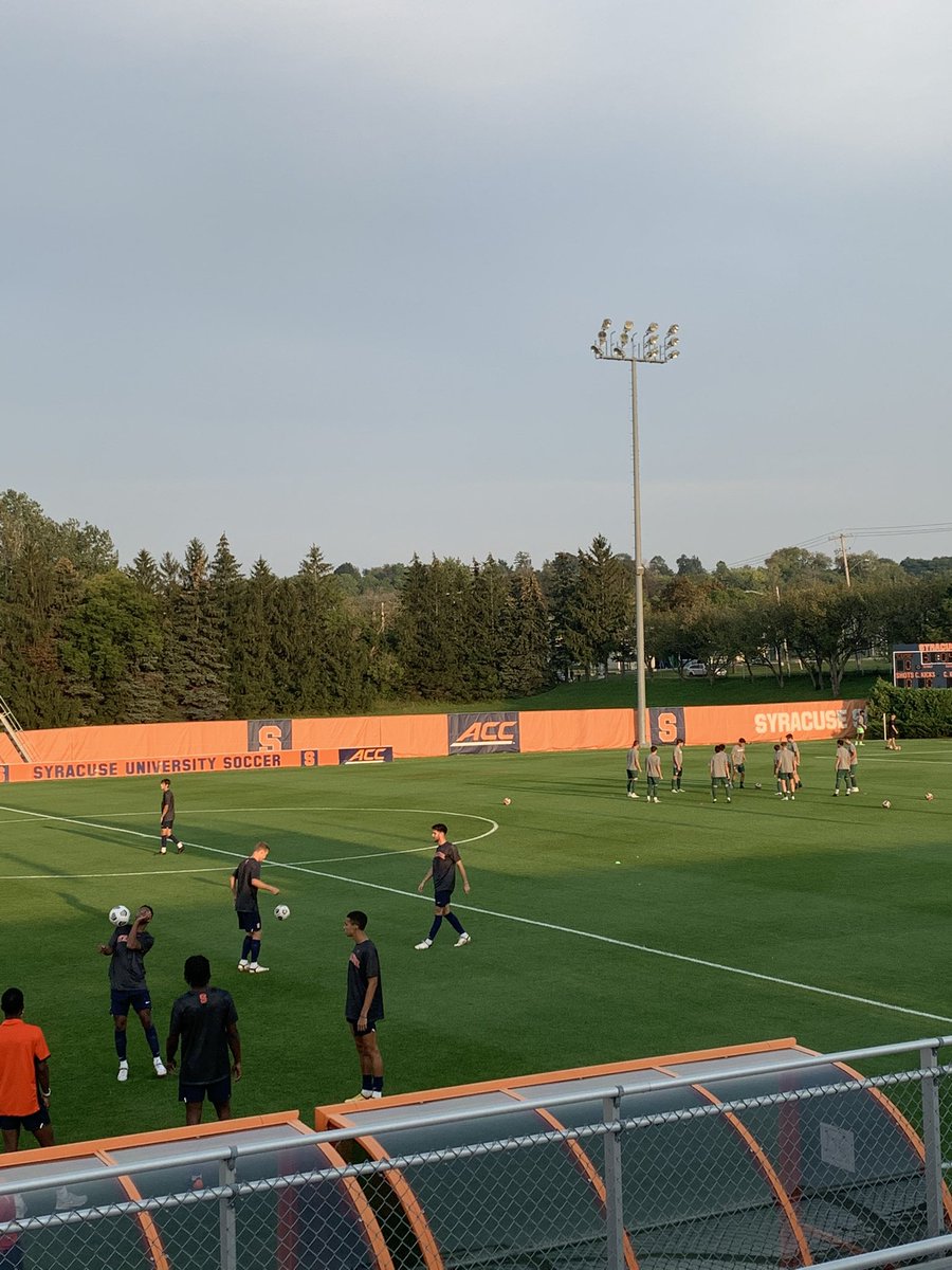 IanPallin's tweet photo. Syracuse and Binghamton have both taken the field for warmups. Follow along on @SyracuseOnSI for more https://t.co/ZfEy1Z830V
