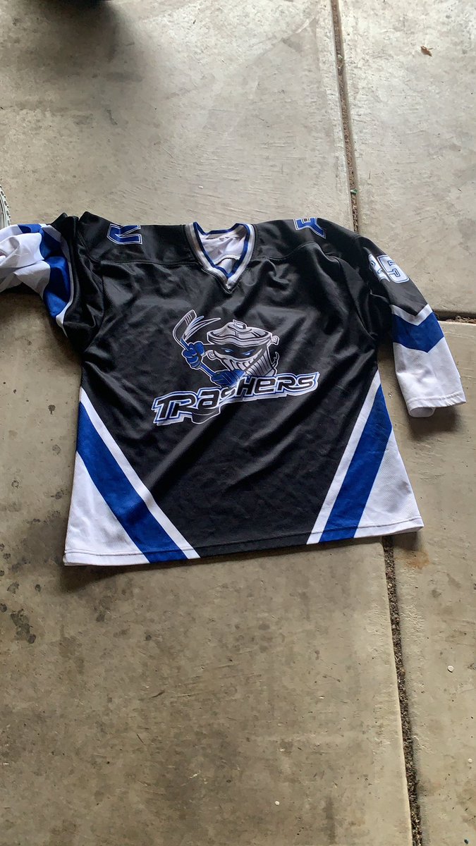 Steven Cooper tweet media