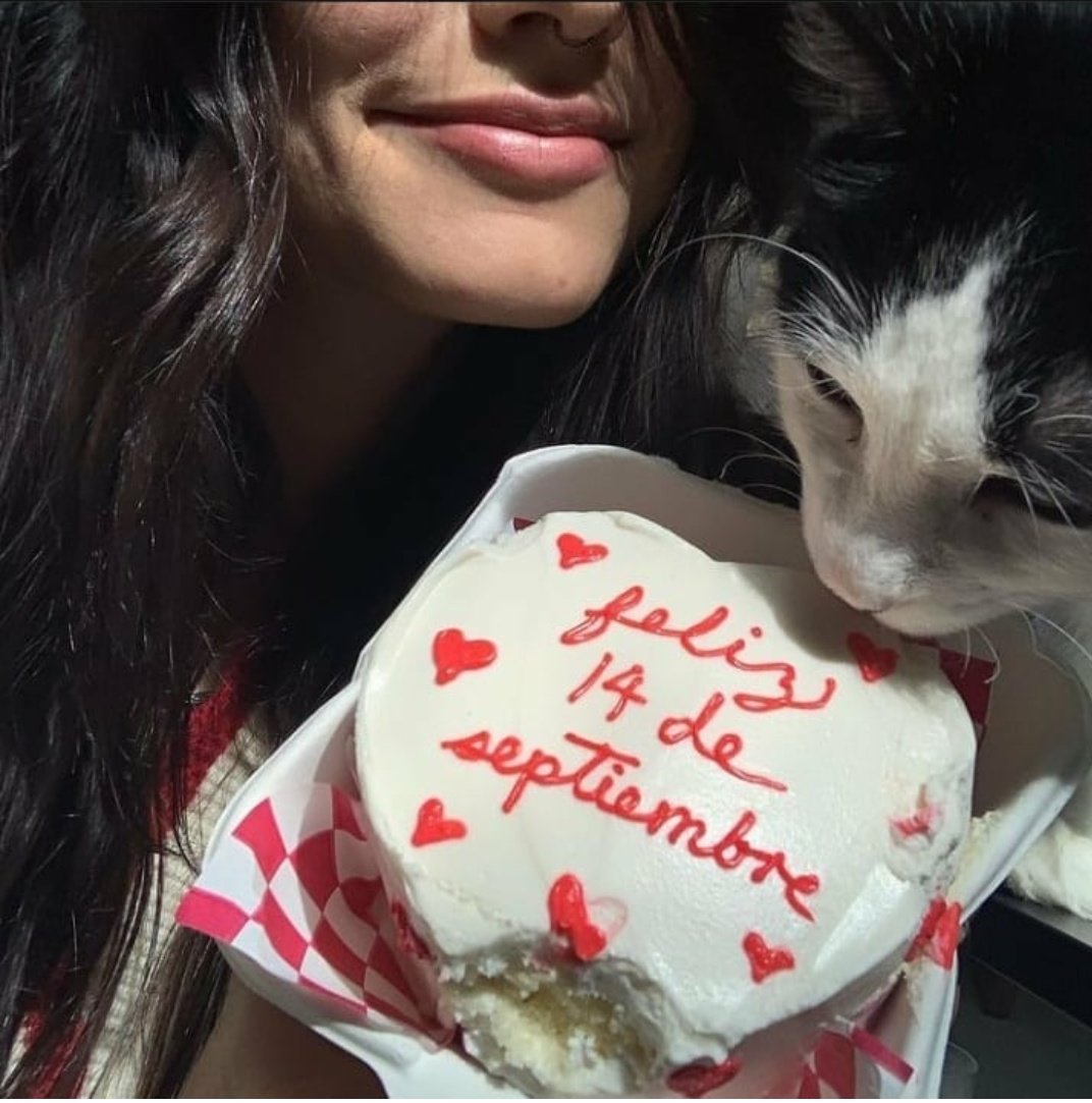 Simplemente perfecto, me encantaron todas las fotos, cada palabra escrita por ellos, qué hermoso todo el agradecimiento de ambos, todo hermoso gracias a Maca y Barb. Amo mucho 😍❣️ ♥ ️🌻🖇️
<a href="/macabeso/">Macabeso 🍰</a> <a href="/barbara_lopez21/">Barbara Lopez</a> 
SAN VALENTIN JULIANTINA