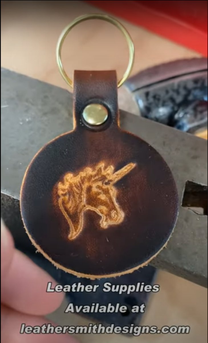 Leathersmithdes's tweet image. Learn to make your own leather key tags in this video youtu.be/o8aKVA45bog  .  DIY Key tag supplies are available at leathersmithdesigns.com/leather-craft-… See how to imprint your key tag and dye it plus set the rivet.
#DIYKeyTag #DIYKeyFob #KeyTagKit #PrecutKeyTags #LeatherKeyTags #KeyTags