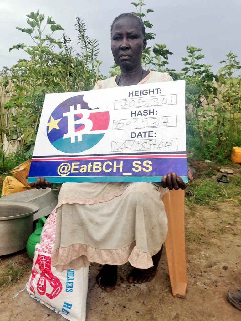 eatBCH_SS's tweet photo. Thanks for the food bags. We really appreciate the help. Thanks for putting food on our table. #BitcoinCash is Sound Money https://t.co/tUA58qX4NJ